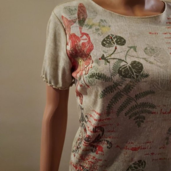 Basic Editions Multi All Over Printed with Sequins Short Sleeve Tee Size S NWT - Picture 2 of 5